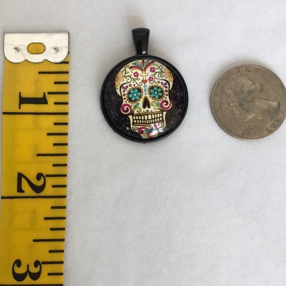 Sugar Skull Necklace Glass Cabochon Raised Glass Black 19 inch Chain Multicolor - Picture 4 of 10